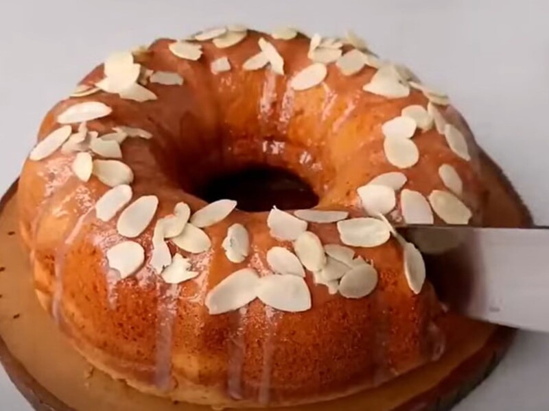 "Цей пиріг ви будете готувати постійно". Простий рецепт смачної випічки – просто змішайте всі інгредієнти і ставте тісто в духовку