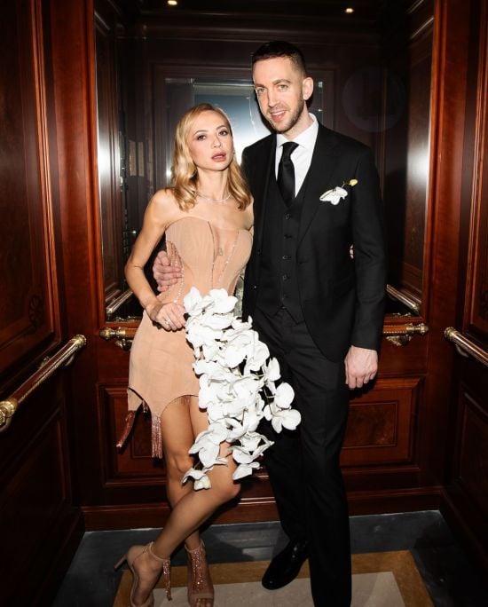 Ірина Сопонару після весілля з іноземцем показала, як мило проводить з ним час у Києві