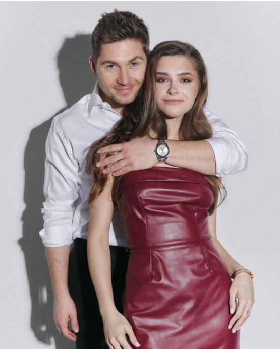 Дружина Остапчука зворушила, як розповіла коханому про вагітність і якою була його реакція