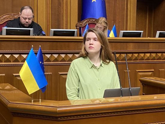 Безугла загриміла до бази "Миротворця": яка причина Безугла загриміла до бази "Миротворця": яка причина