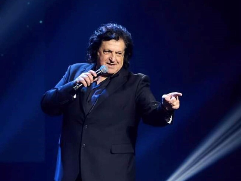 "Іво стоїчно витримав зйомки в пекельній спеці". Відомий ведучий показав свіже фото 71-річного Бобула