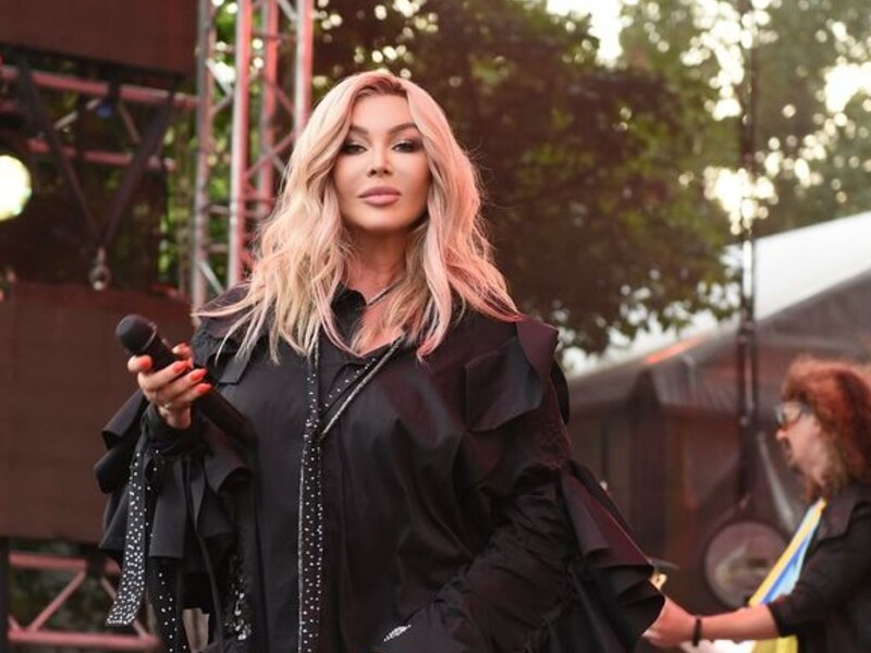 Білик знову заговорила про чоловічі зради. Її колишній коханий публічно відреагував