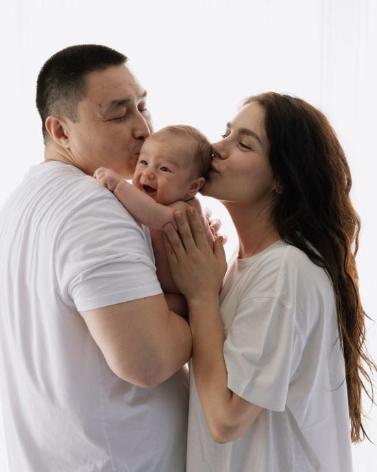 Іванна Онуфрійчук розповіла, як з чоловіком-іноземцем вона виховує двомісячного сина: "Є ритуал"