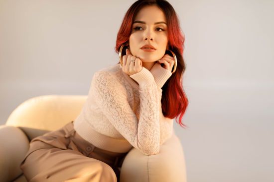 Відома українська співачка у сльозах вийшла на зв'язок і спантеличила фанів: "Все спустошує"