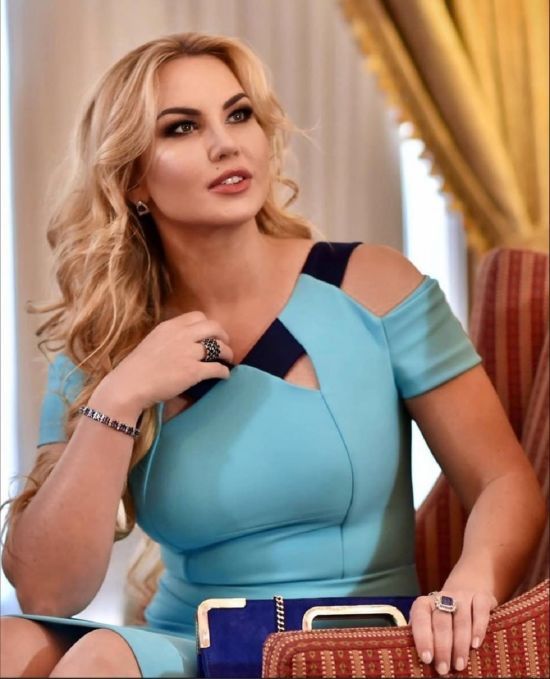 Камалія показала рідкісне фото з 70-річним татом і публічно звернулася до нього: "Справжній патріот"