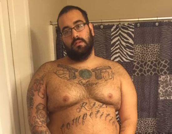 Чоловік, якому відмовляли жінки, схуд на 116 кг і шокував невпізнанним виглядом – відео до і після