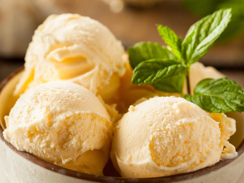 Домашнє морозиво пломбір, справжнє, вершково-маслянисте, як у дитинстві. Морожениця не потрібна Домашнє морозиво пломбір, справжнє, вершково-маслянисте, як у дитинстві. Морожениця не потрібна