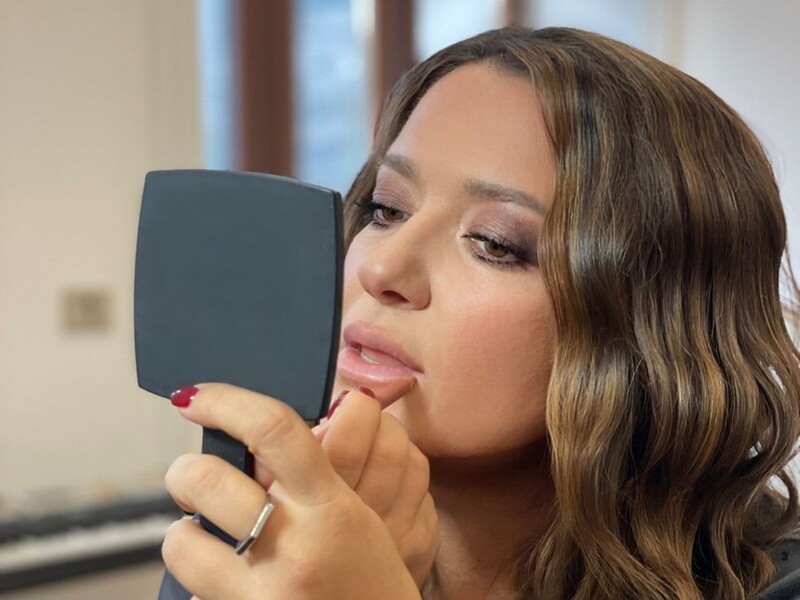 Могилевська вперше показала свого нового коханого на ім'я Валентин. Відео