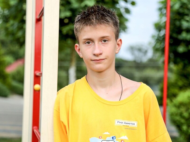 "Тут класно, можна перезавантажитися". У "Блогер Кемпі" від Фонду Ріната Ахметова триває літня зміна "Тут класно, можна перезавантажитися". У "Блогер Кемпі" від Фонду Ріната Ахметова триває літня зміна