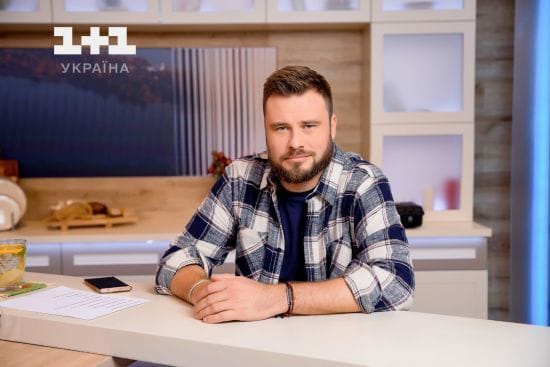 Ведучий 1+1 Україна  Єгор Гордєєв різко засудив чоловіка, який образив ветерана на протезах