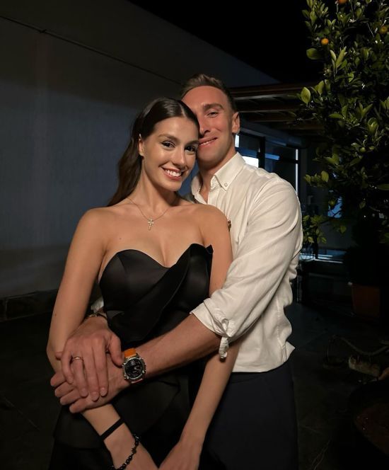 Іраклі Макацарія у річницю шлюбу з дружиною показав небачені фото з їхнього весілля та вінчання