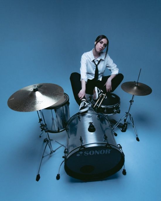 Барабанниця відомого гурту поплатилася за виступ з MONATIK на весіллі в Італії, яке вів Галкін