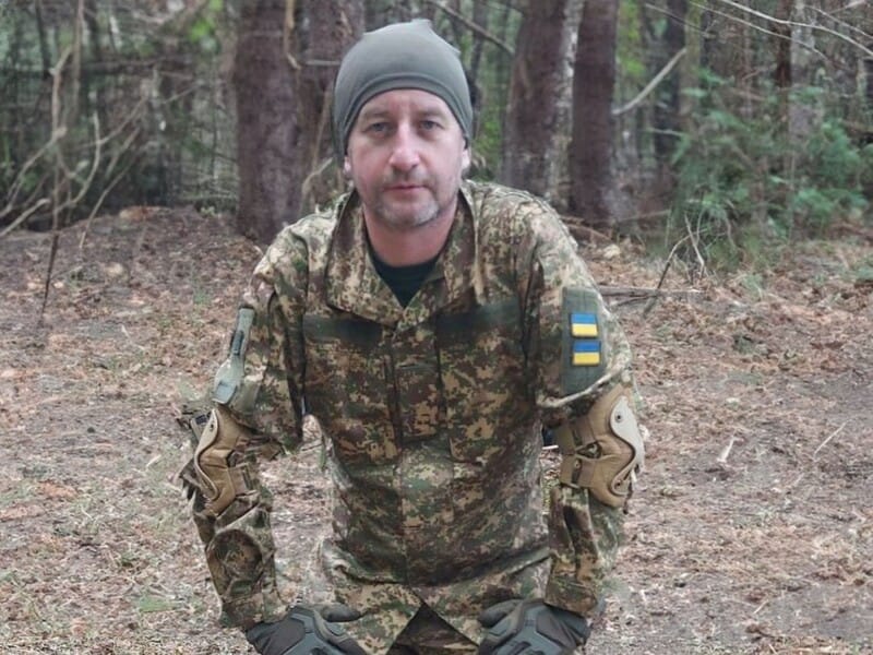 Жадан, який приєднався до бригади НГУ "Хартія", показав нове фото з навчань