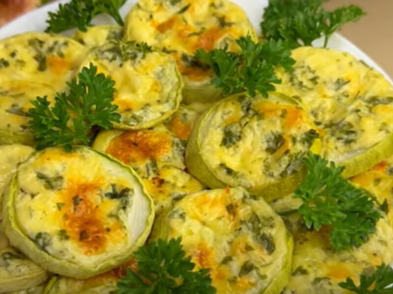 "Більше не смажу". Рецепт смачних і корисних кабачків із сирною скоринкою