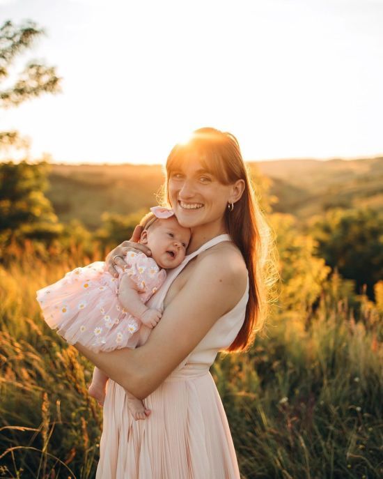 Блогерка Даша Євтух вперше відповіла на хейт через незвичне ім'я для доньки