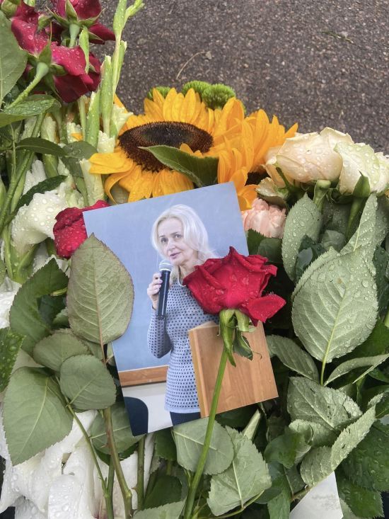 "Тут має бути пам‘ятник": донька Фаріон показала фото з місця трагедії