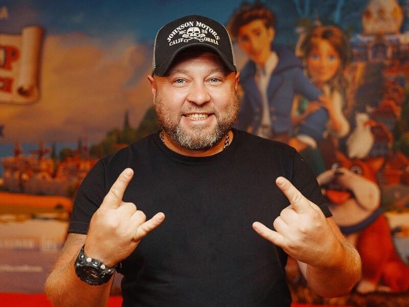 Зірка студії "Квартал 95" Пікалов, який служить у Нацгвардії, з'явився у військовій формі на заході