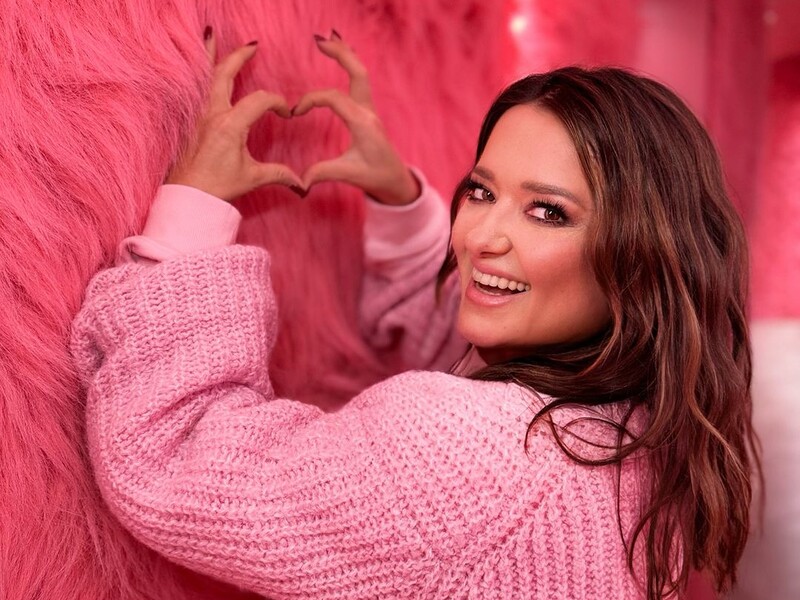 "Завжди приваблювала хлопчиків на це..." Могилевська зізналася, чого навчила 12-річну доньку