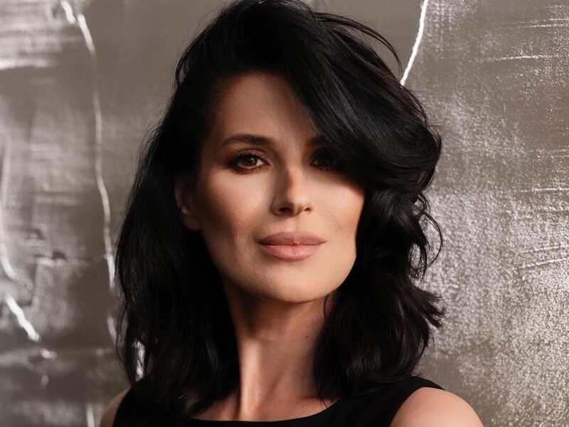 Єфросиніна знялася в леопардовій білизні й показала образи від українських дизайнерів