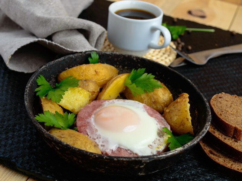 Зробіть це з картоплею перед обсмажуванням, і вона буде "ніжною всередині, але хрумкою зовні"
