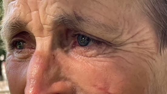 Полювали на "відьму": на Хмельниччині співмешканці вдерлися до хати та жорстоко побили жінку