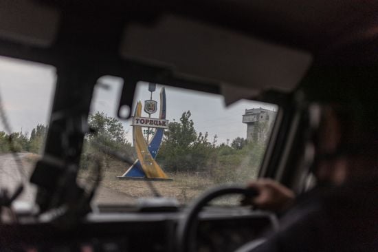 Скільки цивільних залишилося у Торецьку і Часовому Яру: відповідь ОВА