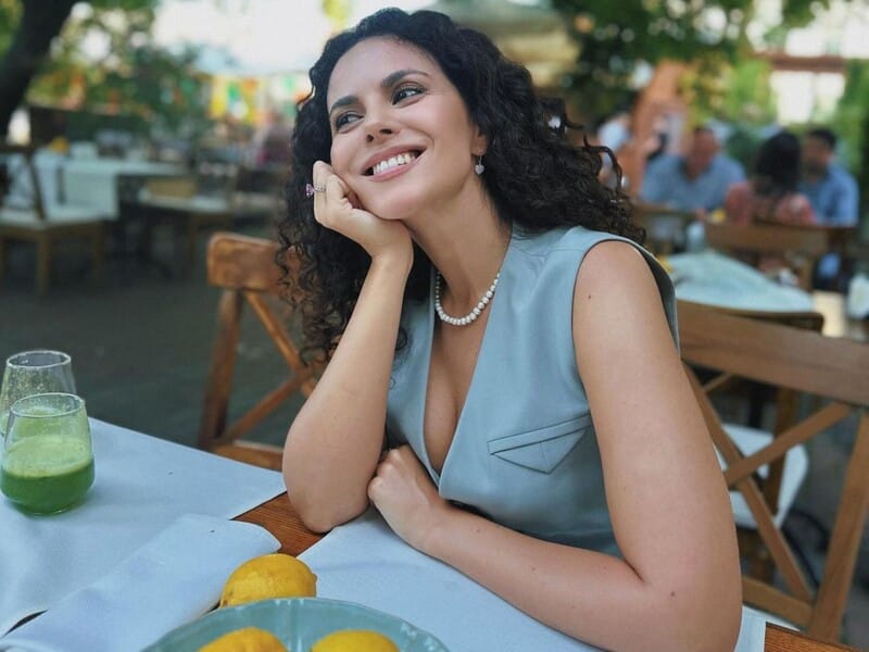 Названо ім'я артиста, який міг інструктувати Каменських, що говорити журналістам після виконання пісень російською мовою