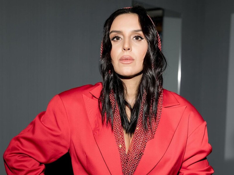 "Копаються у батьківських речах, у родинних архівах. Знищують, крадуть". Джамала повідомила, що російські окупанти у Криму відібрали її будинок "Копаються у батьківських речах, у родинних архівах. Знищують, крадуть". Джамала повідомила, що російські окупанти у Криму відібрали її будинок