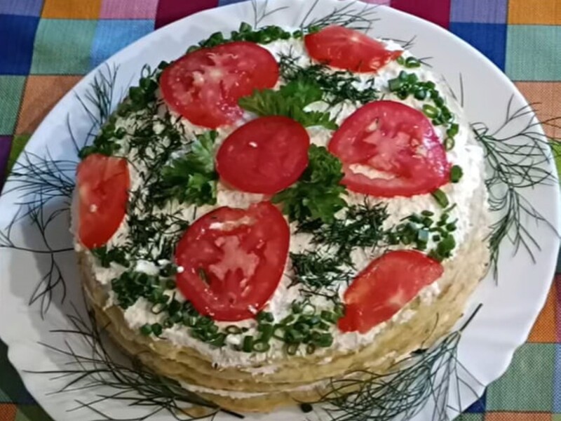 Змастіть млинці цією начинкою – і страва вийде дуже смачною. Покроковий рецепт кабачкового торта