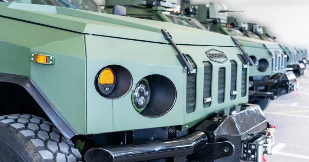 "Українська бронетехніка" поставила першу партію машин "Новатор-2" з РЕБ для Нацгвардії