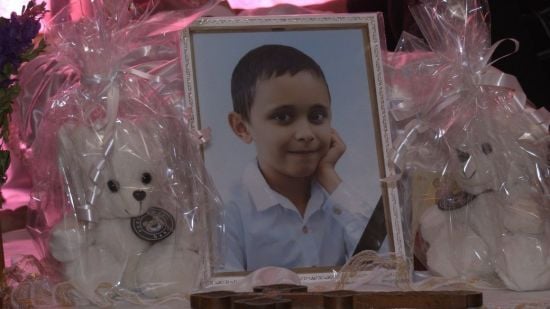 На Івано-Франківщині поховали 7-річного Єгорчика, який помер після атаки на “Охматдит”