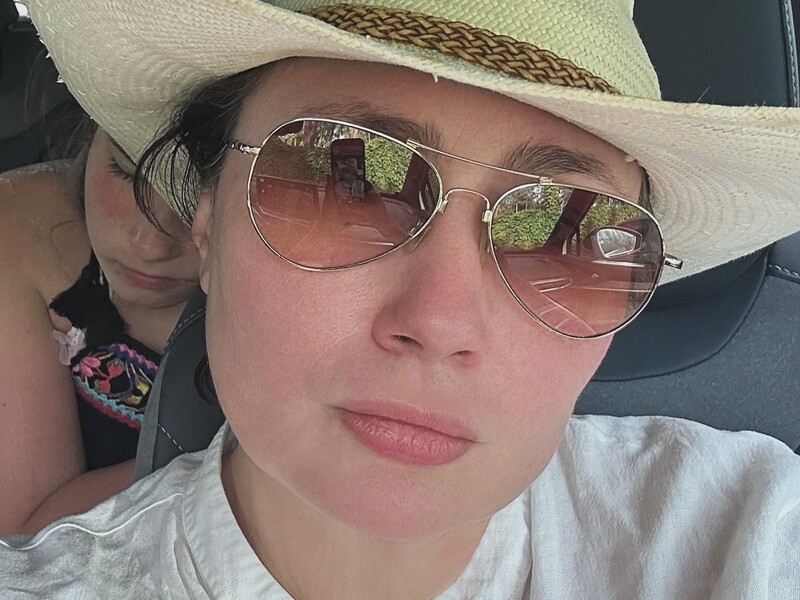 Мозгова показала свіже фото доньки від другого чоловіка