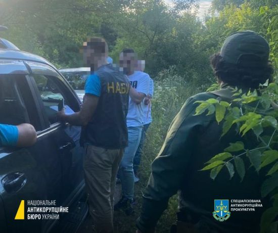 Просив понад 3 мільйони гривень хабаря: НАБУ висунуло підозру народному депутату (фото)
