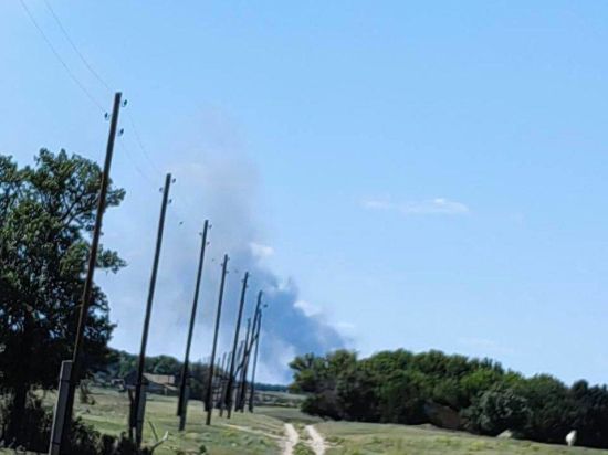 У Росії під Волгоградом упав бомбардувальник Су-34: у чому причина (відео)