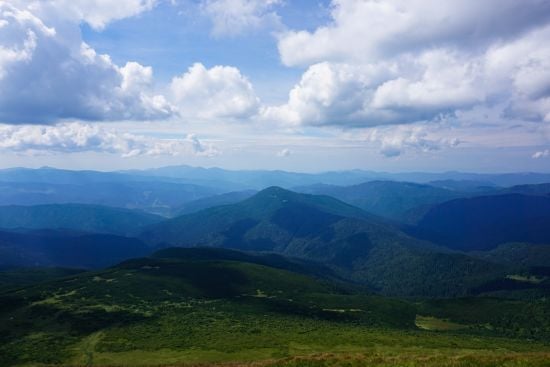На заході України обмежили туристичні мандрівки: що відомо