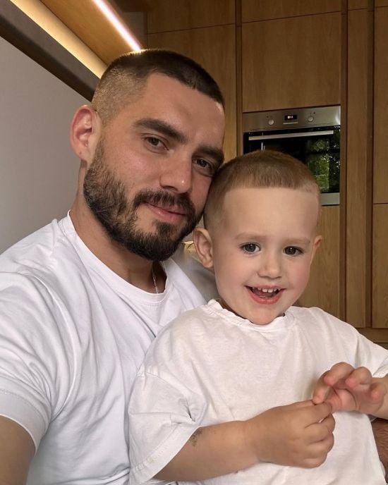 Нікіта Добринін показав сюрприз для 3-річного сина з нагоди його особливого свята