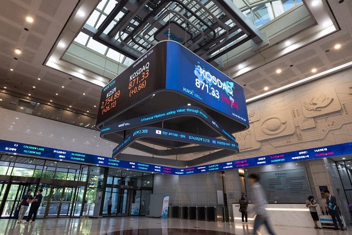 Компанії втікають з південнокорейської біржі через суворі правила Компанії втікають з південнокорейської біржі через суворі правила