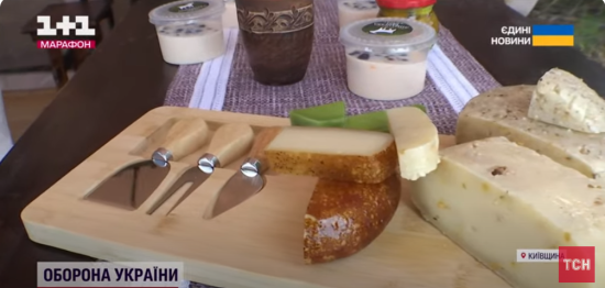 На Київщині переселенці з Херсонщини відкрили унікальну ферму: фото, відео