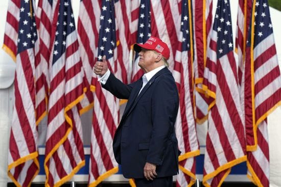 Трамп уже готується продемонструвати Китаю військову потугу Трамп уже готується продемонструвати Китаю військову потугу