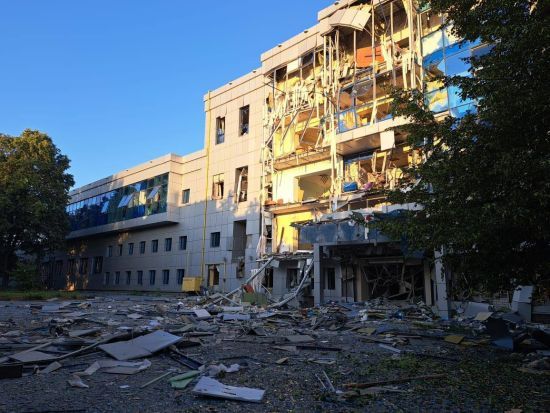 Росіяни скинули КАБ майже на центр Харкова: є потерпілі