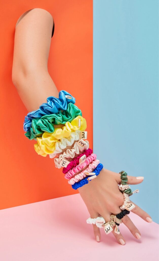 The power of color: український бренд Mon Mou презентує нові літні відтінки фірмових scrunchies
