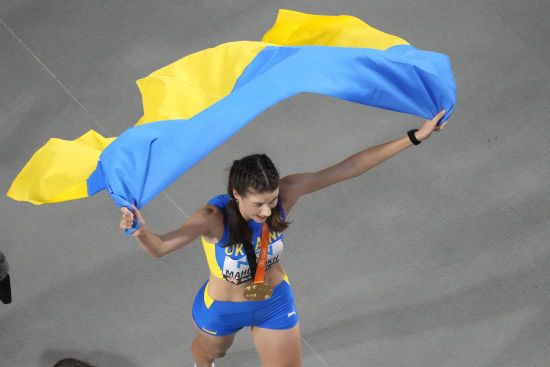 "Людські можливості безмежні": Костадінова привітала Магучіх, яка побила її світовий рекорд