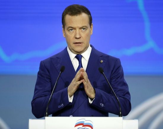 Медведєв заявив, що після перемовин війна в Україні не закінчиться