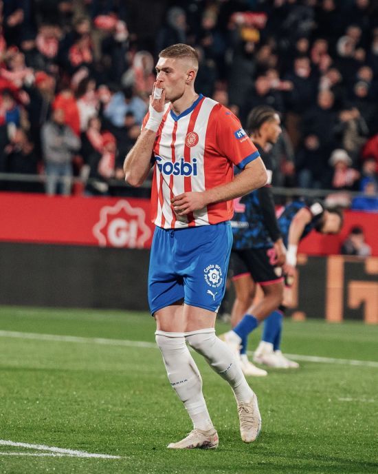 Погодив особистий контракт: Довбик перебуває за крок від переходу до європейського топклубу