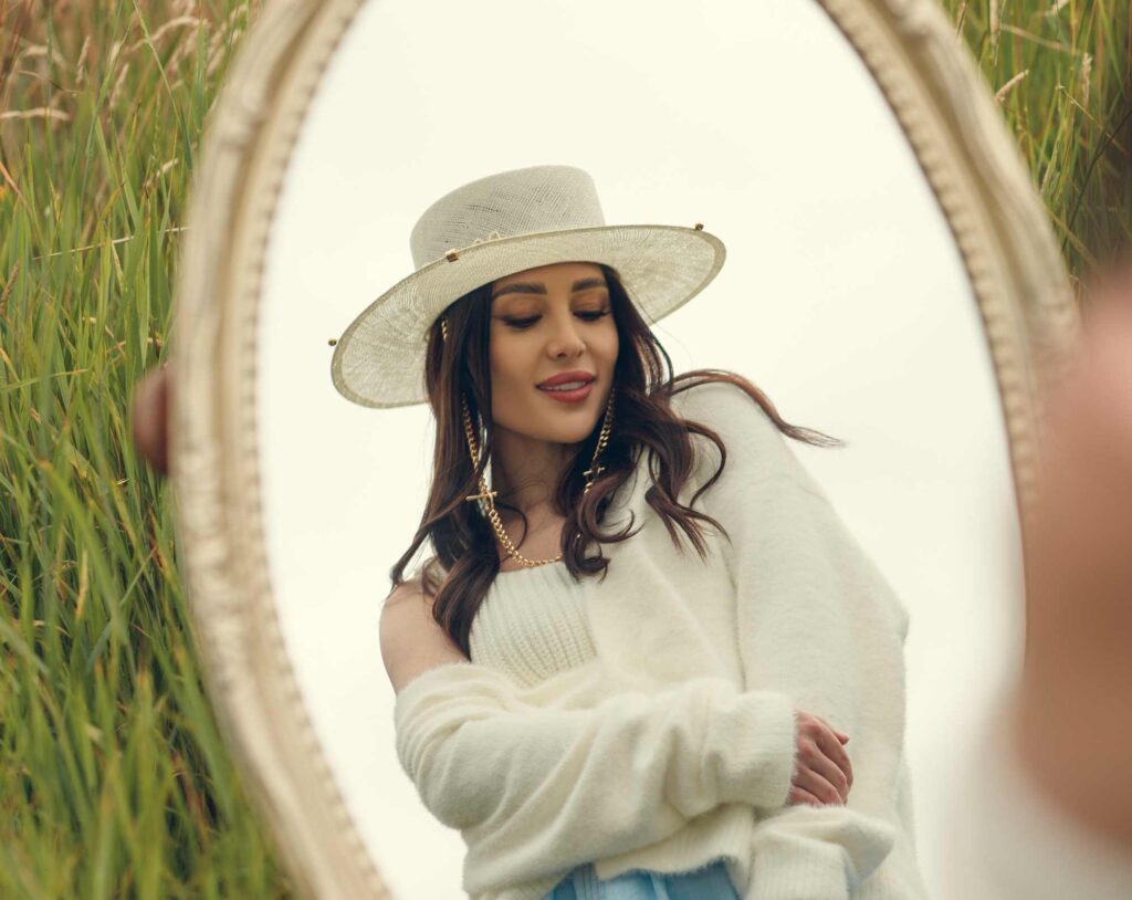 Співачка YAROMIYA презентує пісню "Полий своїм вином": відверта розповідь про кохання та його суперечності