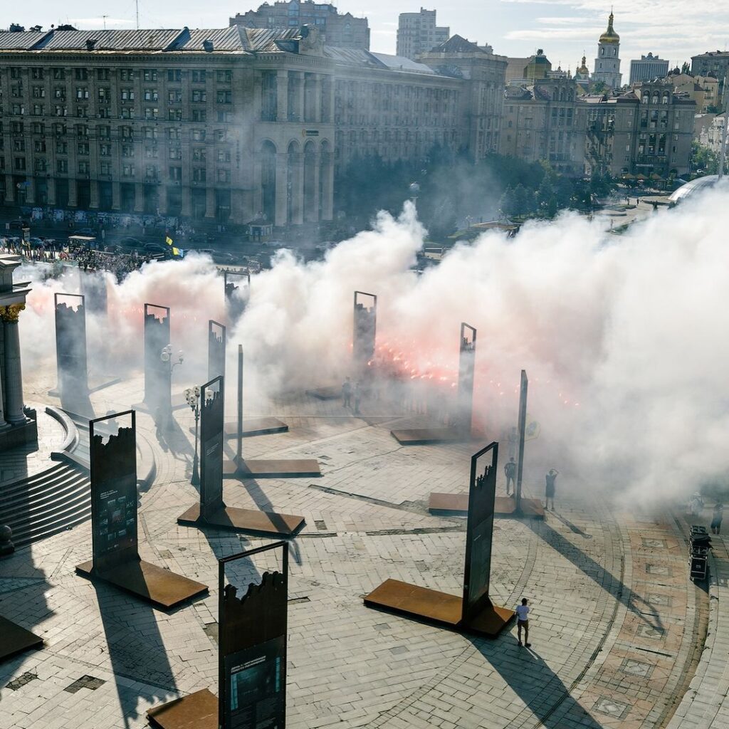 На Майдані Незалежності відкрилась виставка «Оленівка: квінтесенція жорстокості»