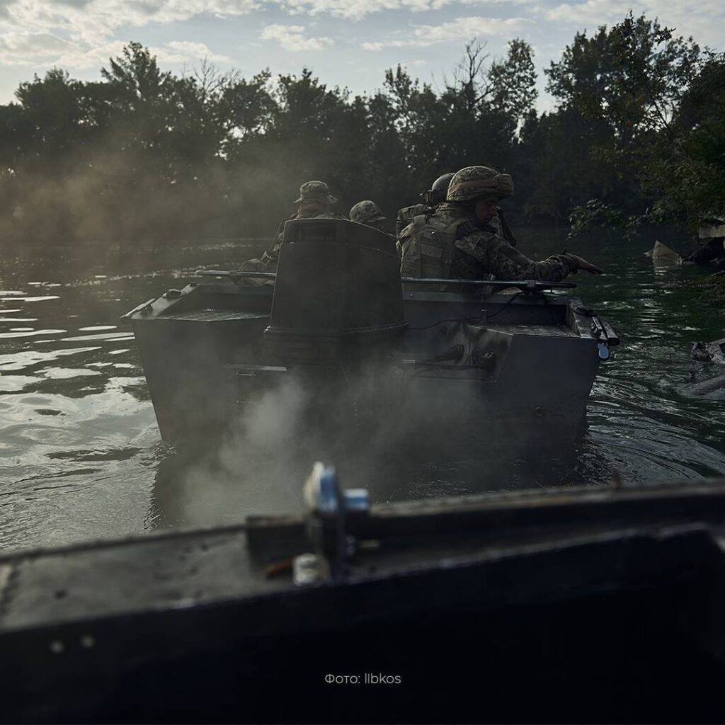 Вийшов документальний фільм Костянтина та Влади Ліберових «Кринки» Вийшов документальний фільм Костянтина та Влади Ліберових «Кринки»