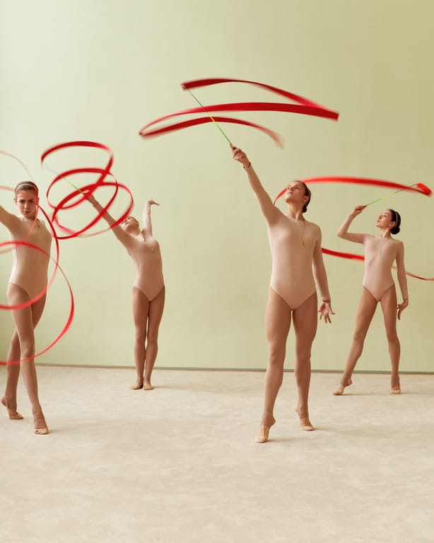 Сила та нескореність у кампейні Dukachi з олімпійською командою з художньої гімнастики