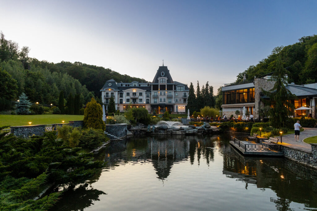 «Деренівська Купіль»: зцілення душі та тіла «Деренівська Купіль»: зцілення душі та тіла