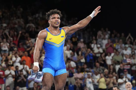 Переможний гопак та символічний жест: Беленюк завершив кар'єру після виграшу "бронзи" Олімпіади-2024